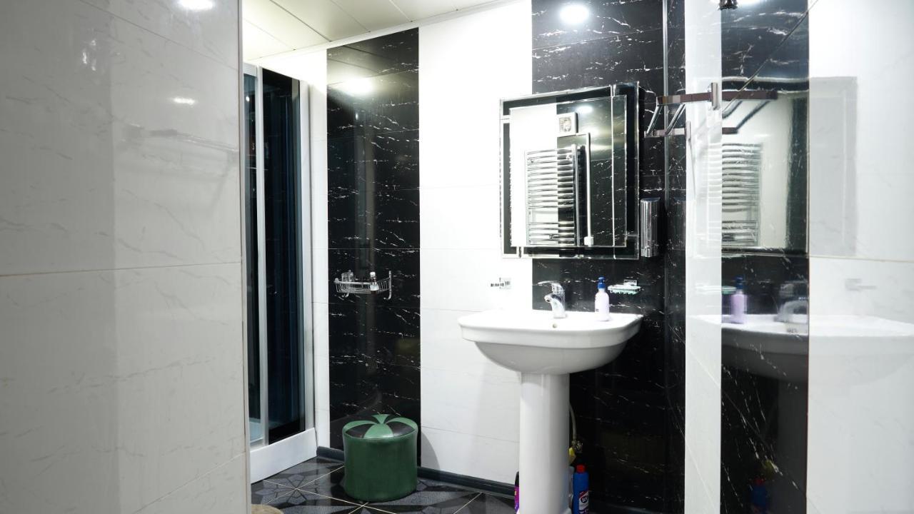 Apartment Shafi 8 Τυφλίδα Εξωτερικό φωτογραφία